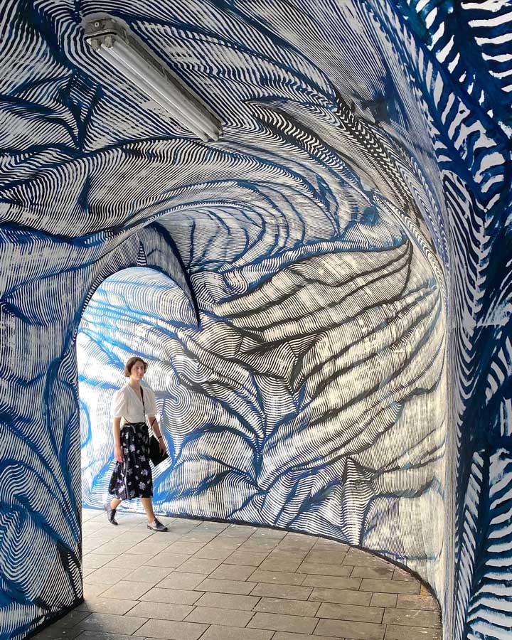 Graffiti writer SKIRL piece